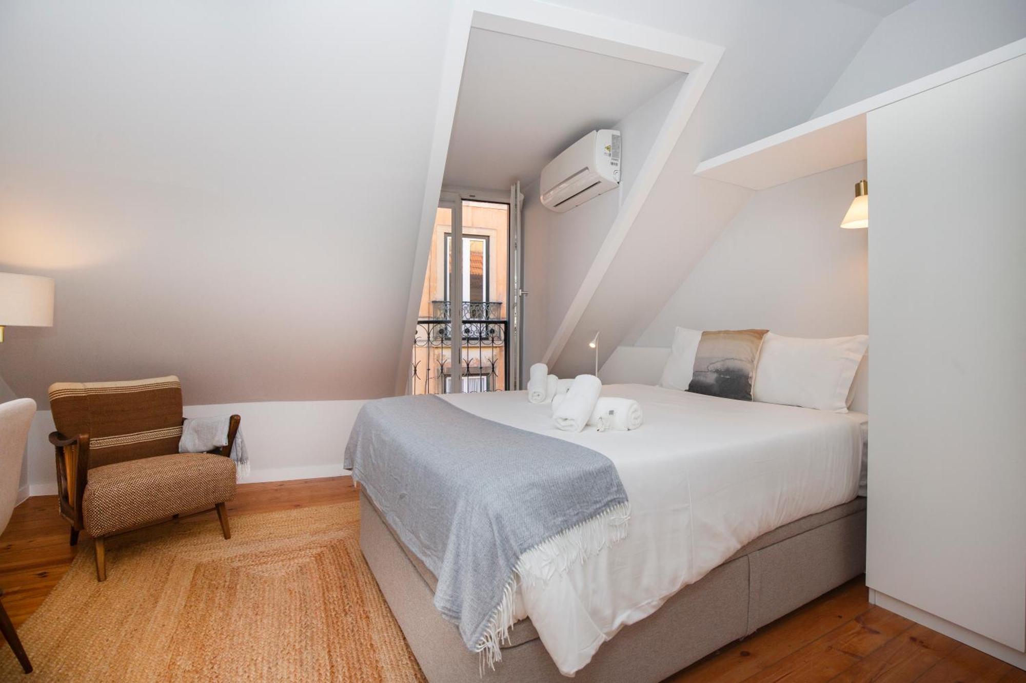 Live Like A Local @ Casa Da Esquina - Wifi & A/C Apartment Lisbon Exterior photo