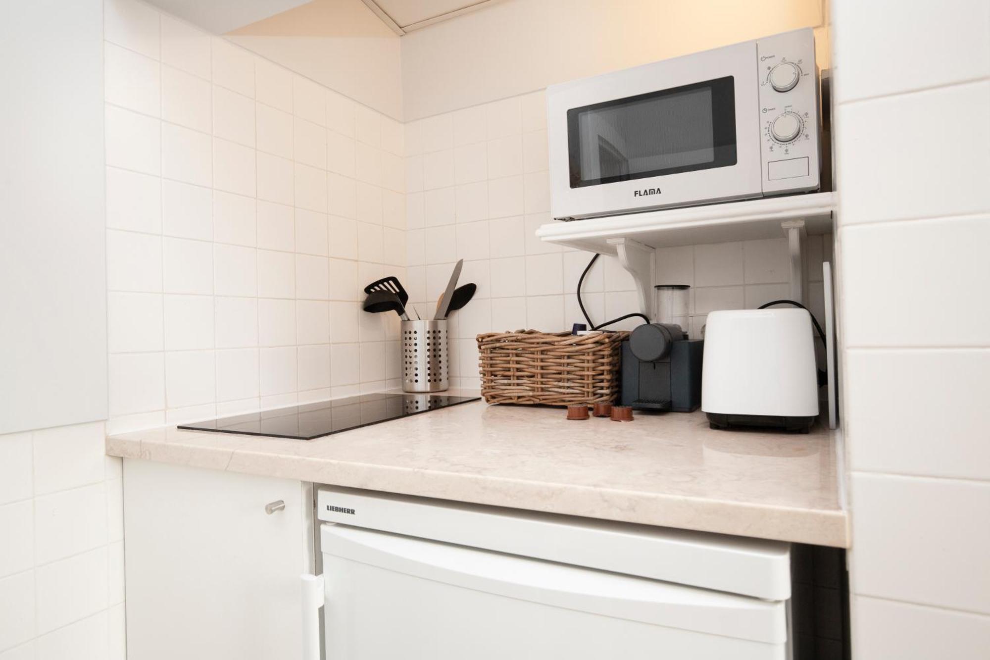 Live Like A Local @ Casa Da Esquina - Wifi & A/C Apartment Lisbon Exterior photo