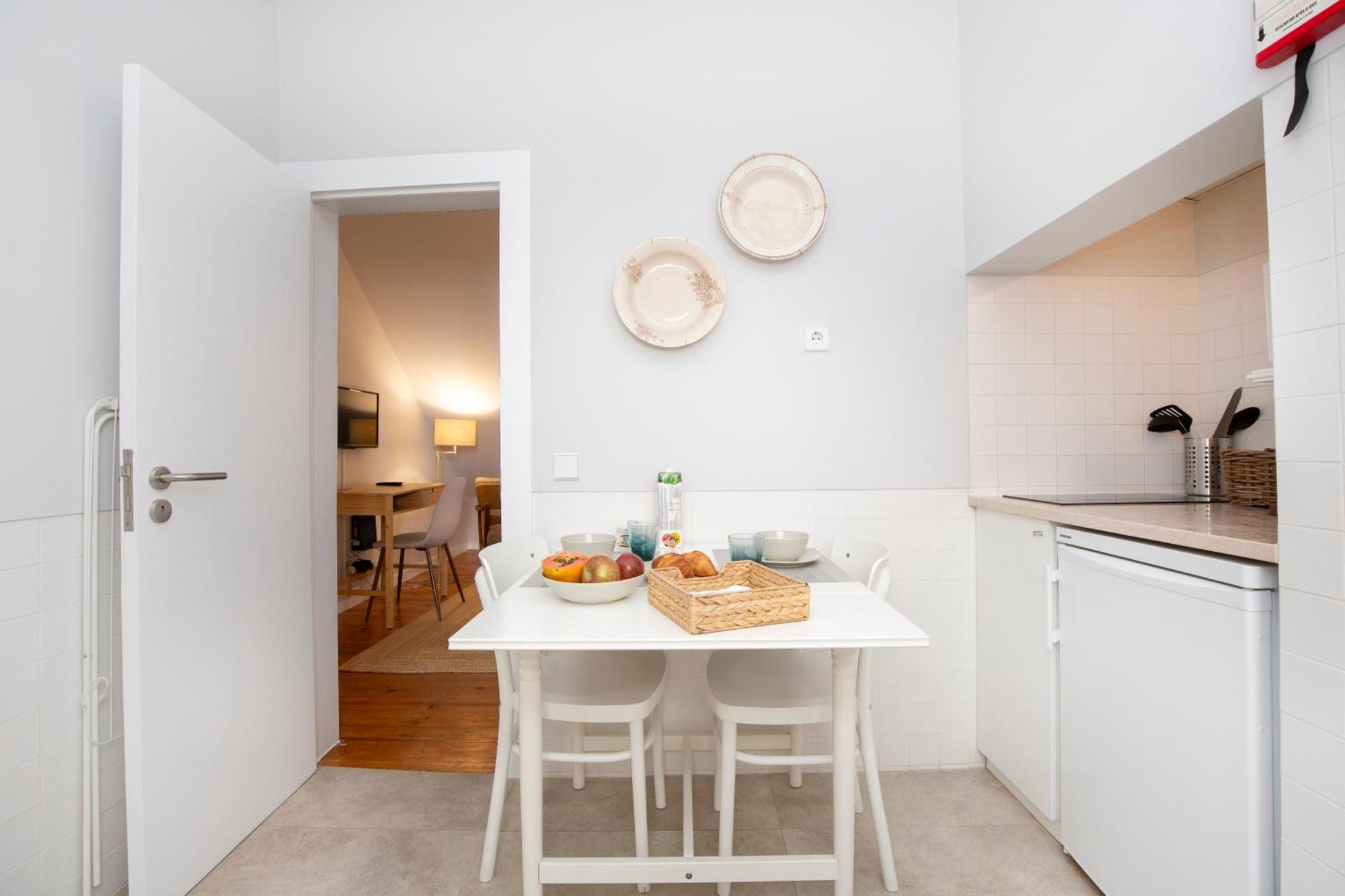 Live Like A Local @ Casa Da Esquina - Wifi & A/C Apartment Lisbon Exterior photo